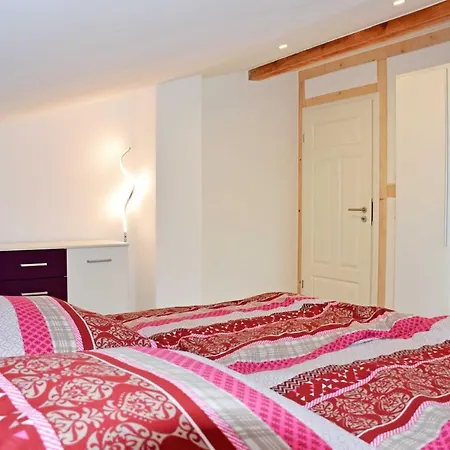 Apartment Zum Boddenstrand Mit Ka Gross Zicker