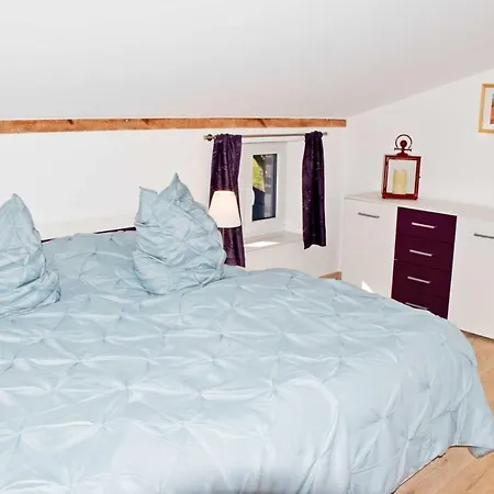 Zum Boddenstrand Mit Ka *